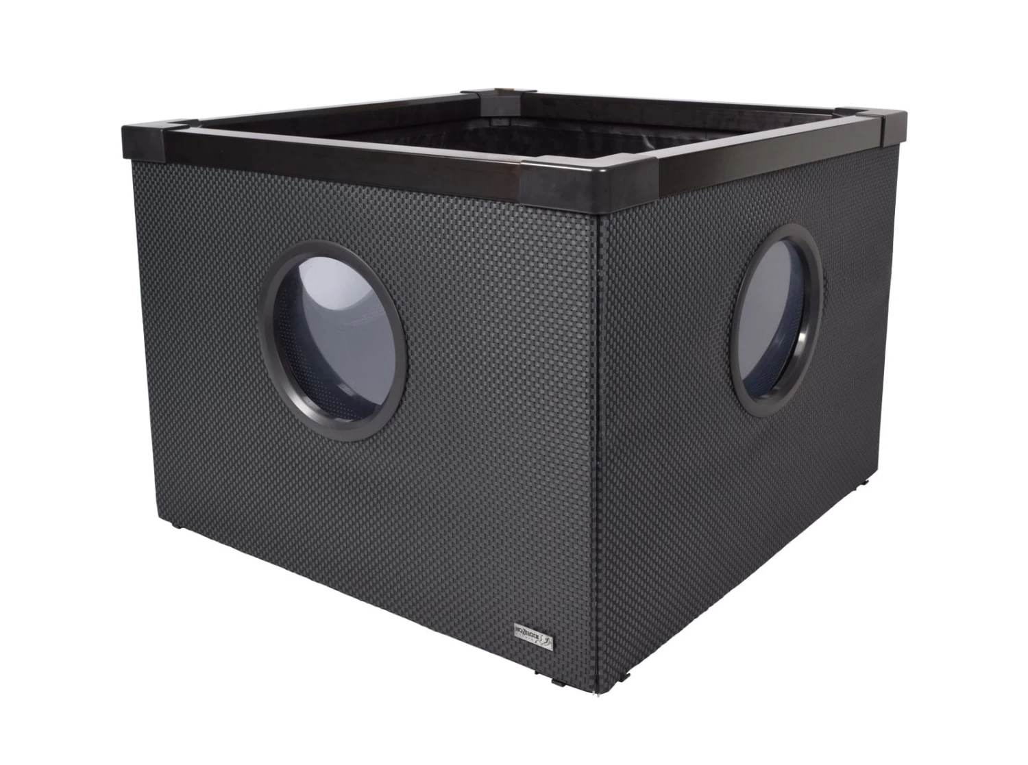 Hozelock Square Raised Rattan Style Pond - Image 2