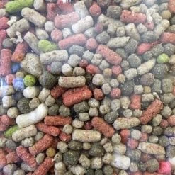Variety Blend Pond Fish Food